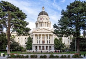 Newsom Calls for Federal Billionaire Tax While Opposing California’s Prop. 40