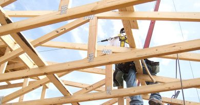 ICE detains workers at two Lennar sites in Fresno, Madera County; leaves third after supervisor challenges entry