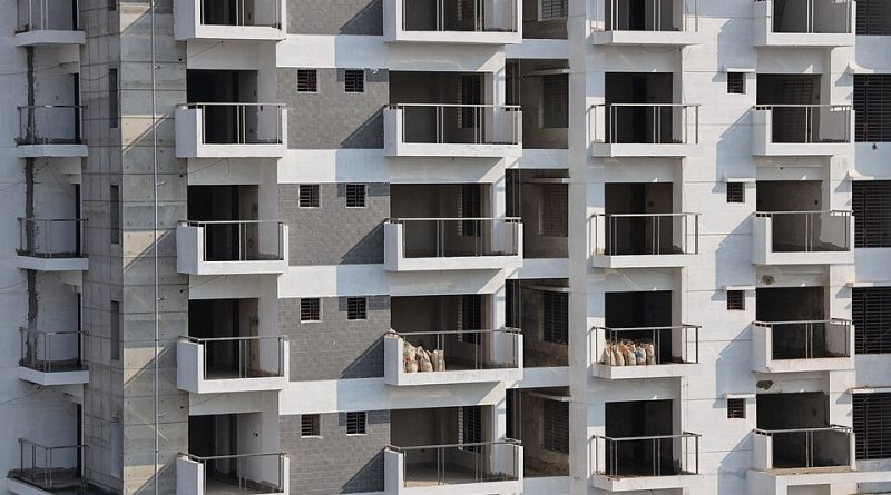 Fresno City Council Tables Plan to Fast-Track Some Housing Projects