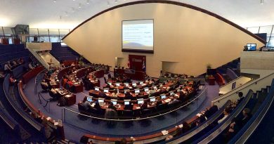 Fresno City Council Adopts Technology Disruption Policy for Public Meetings